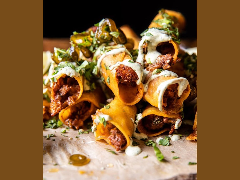 La Oveja Negra Taquitos Dorados (veggie or meat)
